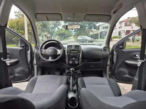 Nissan March 1.6 Sense