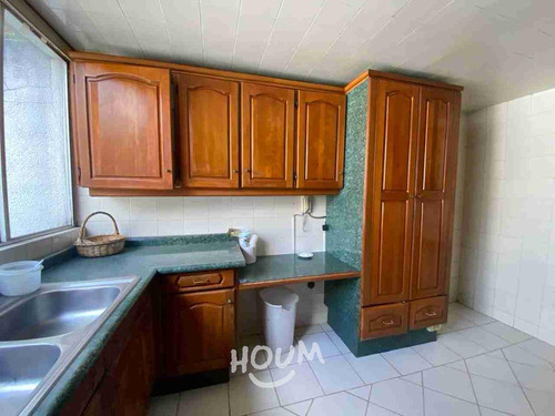 Casa En Real De Las Lomas, Miguel Hidalgo Con 3 Recámaras, 410 M², Id: 138135