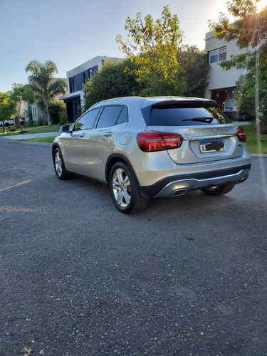 Mercedes-Benz Clase GLA 1.6 Gla200 Urban 156cv