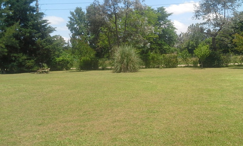 Imagen 10 de 13 de Casa De 3 Amb Sobre Lote De 2200 Mts.