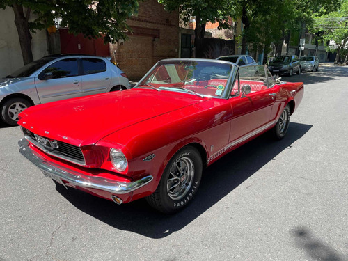 Imagen 6 de 11 de Ford Mustang