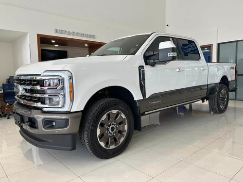 Ford F-250 King Ranch 2024