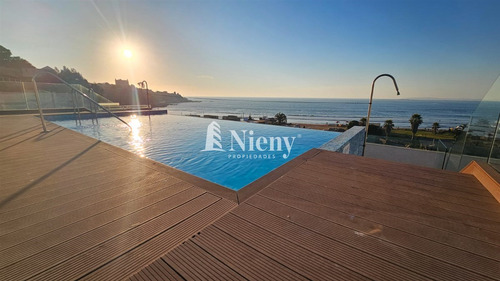 Vista Al Mar Con Azotea Privada,impecable Y Soleado. Concón