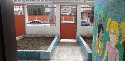 Imagen 2 de 13 de Casa A Remodelar Trigal Norte. Urb. Las Clavellinas Calle Cerrada 359 M2. Cód.: 451629. 0414-4841043