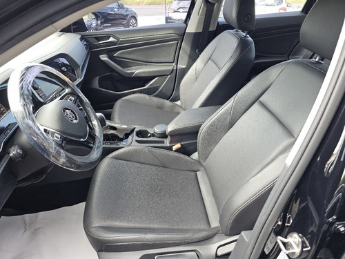 Volkswagen Jetta 1.4 250 TSI TOTAL FLEX COMFORTLINE TIPTRONIC