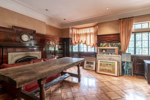 Casa En Arriendo/venta En La Macarena. Cod A8366