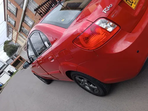 Kia Rio Ex 2010