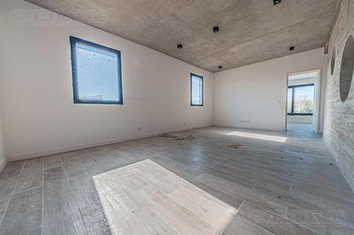 Imagen 17 de 24 de Casa En Venta En Virazon - Nordelta