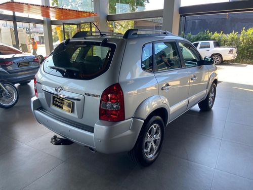 Hyundai Tucson 2.0 MPFI GLS 16V 143CV 2WD FLEX 4P AUTOMÁTICO