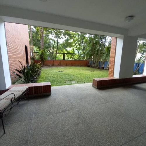 Imagen 9 de 9 de Apartamento En Venta. El Parral Jhoanna Valdez 0414-4134289