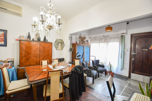 Imagen 3 de 12 de Casa 2 Dormitorios En Venta La Plata