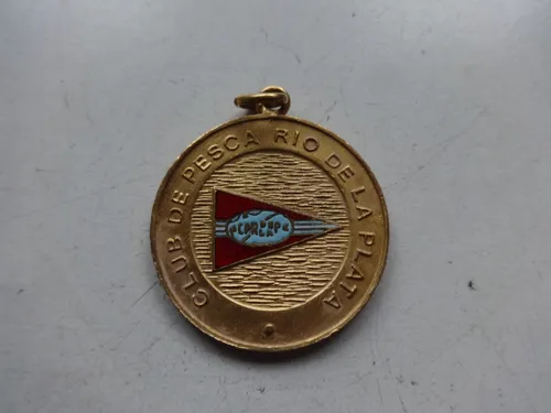 Medalla Club De Pesca Rio De La Plata Antiguo Punta Lara (Usado)