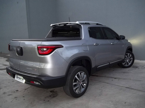 Imagem 8 de 9 de Fiat Toro 2.0 16v Turbo Diesel Volcano 4wd At9