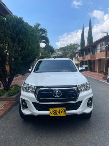 Toyota Hilux 2.4l