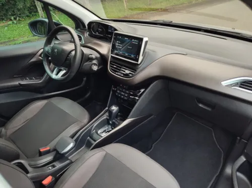 Peugeot 2008 1.6 Active