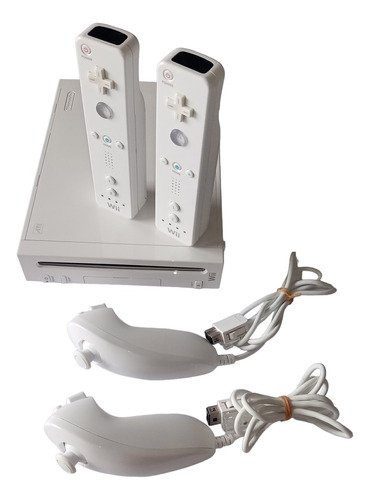 Wii 2 Mandos Originales + Disco Duro + Adaptador Hdmi (Reacondicionado)