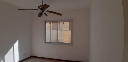 Imagen 7 de 21 de Departamento 2 Amb Solares De Moreno 3 Con Patio
