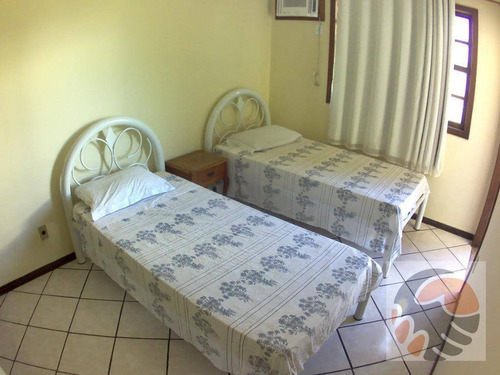 Casa Com 5 Quartos À Venda, 346 M² Por R$ 1.200.000 - Enseada Azul - Guarapari/es - Ca0004