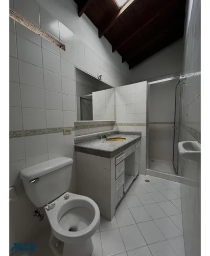 Casa En 2do Piso Con Espacios Amplios(mls#252985)