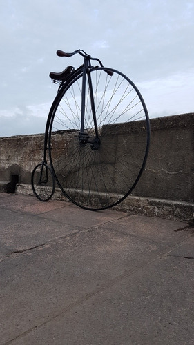 Bicicleta Antigua Penny Farthing Velocipedo Igual A Inglesa 