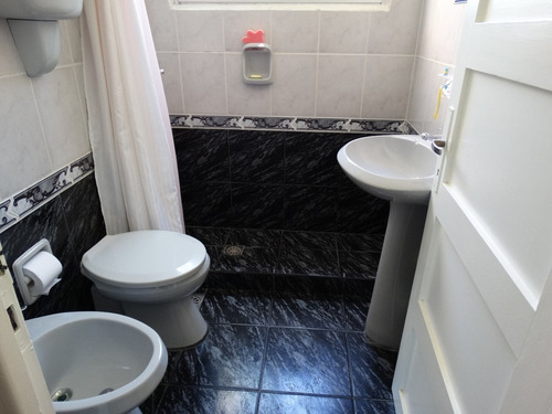 Venta Linda Casa 2 Dormitorios, Parque Del Plata Canelones