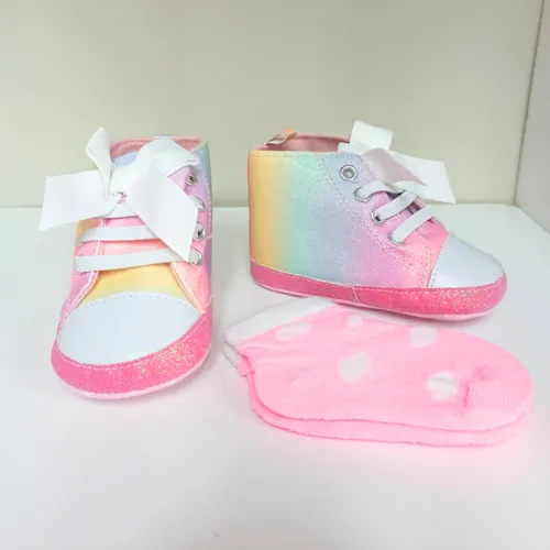 Set De Zapatitos Y Medias De Bebé