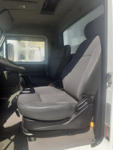 Imagem 7 de 9 de Volkswagen Volkswagen 8160 Bau