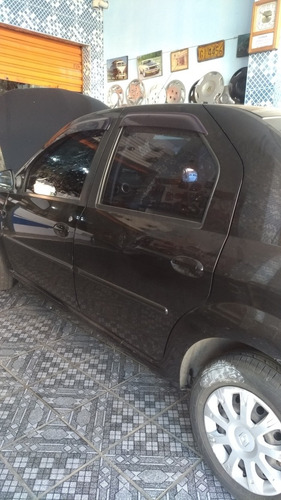 Renault Logan 2011 1.0 16v Expression Hi-flex 4p
