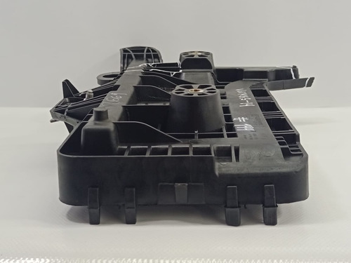 Base Bateria Detalle Vw Jetta Mk6 2.5l 11-16 (Usado)