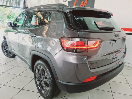 Imagem 4 de 14 de Jeep Compass Longitude T270 Pack 80 Anos