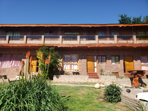 Cabaña Frente Al Rio 