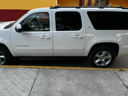 Chevrolet Suburban A Tela Aa At