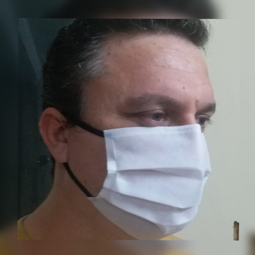 Imagem 5 de 6 de Máscara De Tnt De Qualidade Com Clipe Nasal Kit 50- Unidades