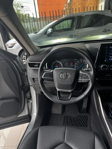 Toyota Highlander Modelo 2022 Xle Hibrida Awd