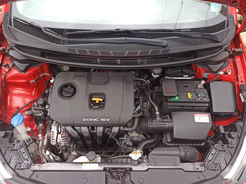 Kia Cerqto Koup At /ac /full Equipo