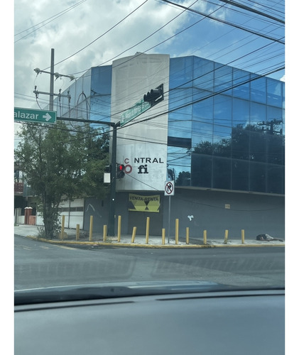 Edificio De 3 Plantas En Venta A 2 Cuadras De Cintermex