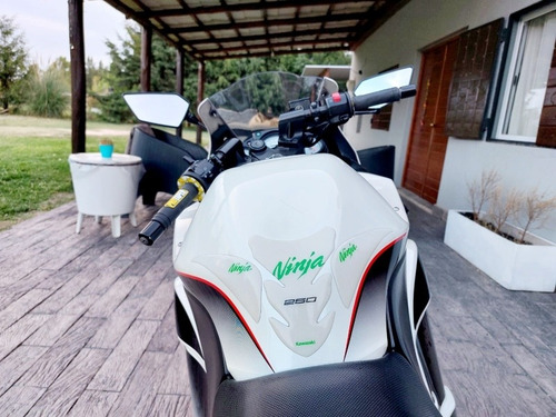 Imagen 17 de 23 de Kawasaki Ninja 250r