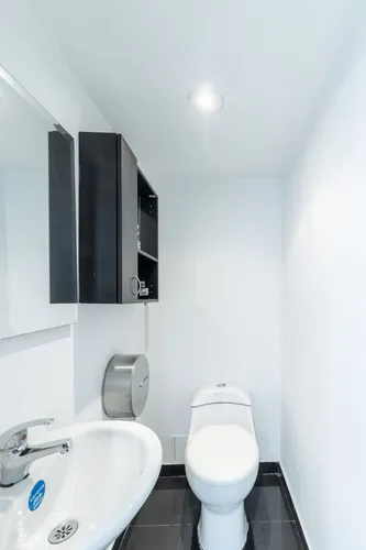 Oficina En Arriendo/venta En Porciúncula. Cod V5133