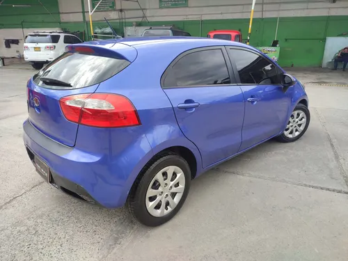 Kia Rio Spice 2012 Hatchback Mecanico 6 Cambios