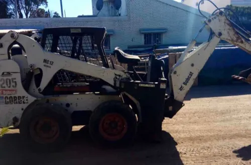Excavadora Bob Cat 709 Implemento Para Minicargadora Envíos (Usado)