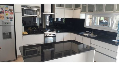 Imagen 7 de 15 de Venta Casa 6 Amb En Parque Leloir. Apto Profesional