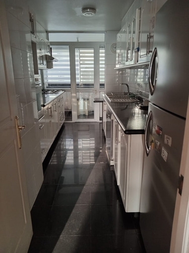 Amoblado, Vista Panorámica, 4 Dorm, 3 Baños, 2 estac, 140mt2