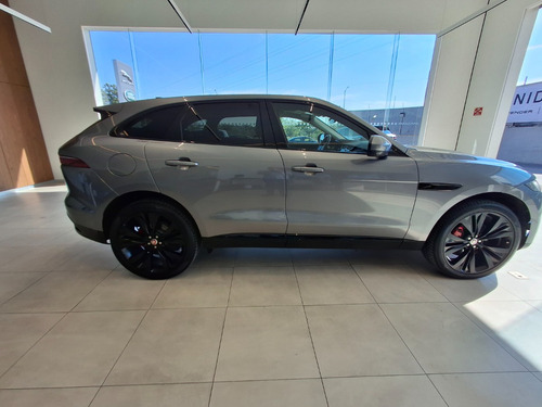 Jaguar F Pace 2023