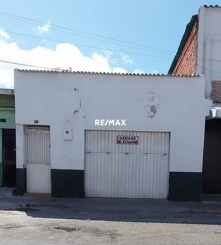 Venta De Casa Para Uso Comercial La Victoria Código 175309