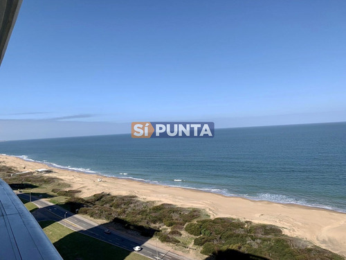 Alquiler Temporario De Apartamentode Tres Dormitorios Más Dependencia De Servicio En Torre Premiun Sobre Playa Brava