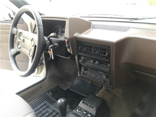 Volkswagen Voyage 1.6 Cl 8v Álcool 2p Manual