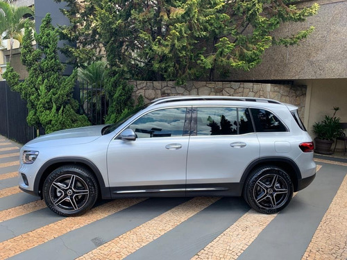 Imagem 2 de 13 de Mercedes Glb 200 1.3 Turbo 2020