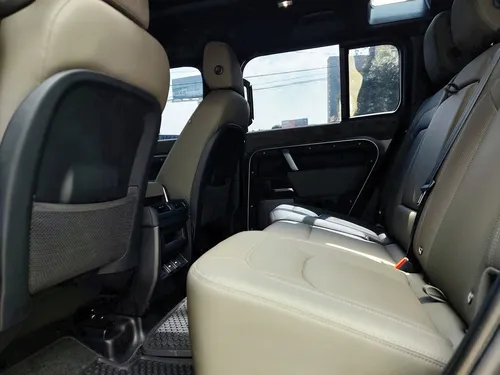 Land Rover Defender 110 X-dynamic S 400ps