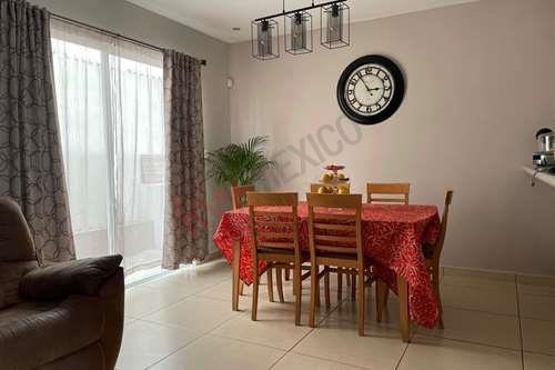 Imagen 7 de 25 de Vive Cerca De Las Montañas, Cumbres Andara, Venta De Casa En Esquina