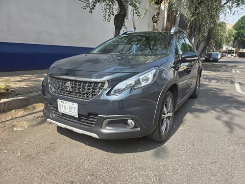 Peugeot 2008 1.2 Puretech Allure Pack